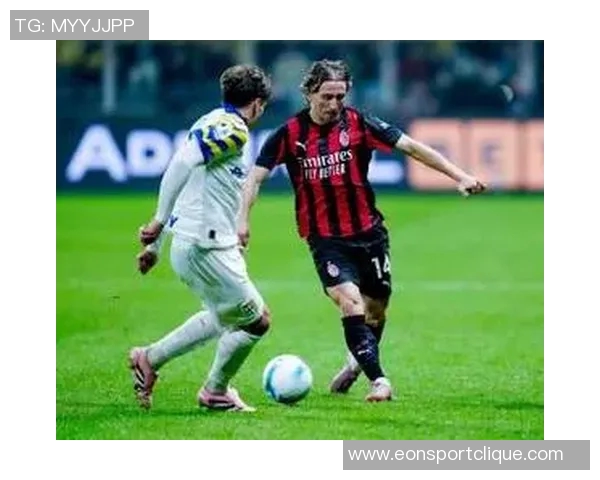 萨勒马科尔斯右腿股二头肌受伤预计缺阵两周至一个月 萨勒马科尔斯右腿股二头肌受伤预计缺阵两周至一个月