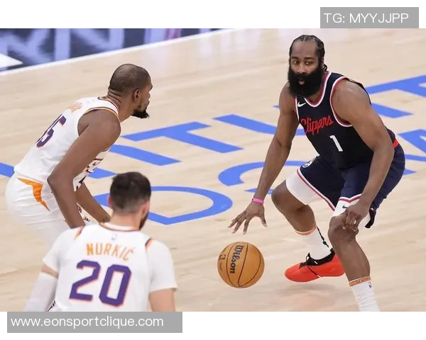 三球未来去向分析快船或拼首轮选秀开拓者互换潜力火箭用老范平衡阵容 三球未来去向分析快船或拼首轮选秀开拓者互换潜力火箭用老范平衡阵容