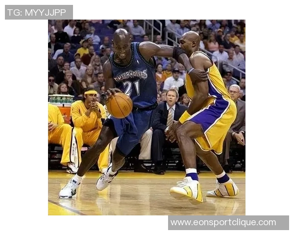 加内特赞文班亚马独特天赋称其为KD与奥尼尔的完美结合体