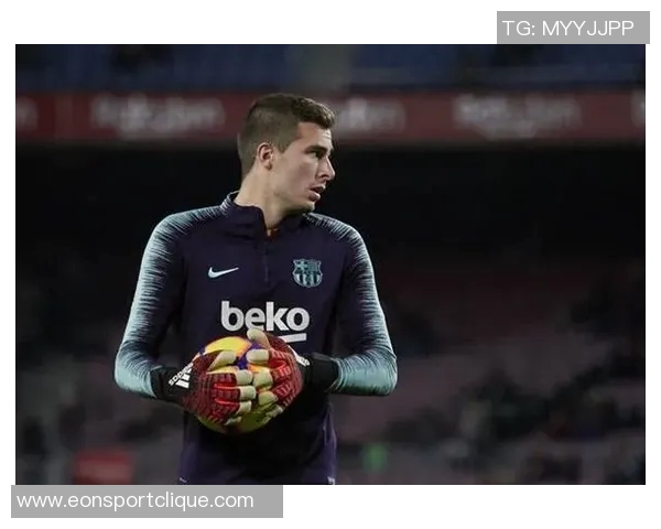 佩尼亚谈加盟埃尔切感受与老队友重聚的喜悦与主帅战术的契合 佩尼亚谈加盟埃尔切感受与老队友重聚的喜悦与主帅战术的契合